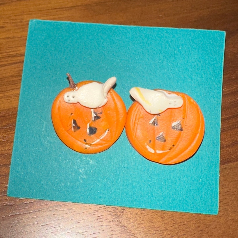 Vintage Halloween Pumpkin‎ Ghost Earrings 90s Jack-o'-Lantern Studs Cute